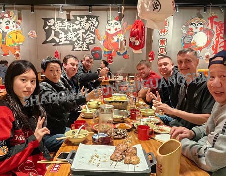 Une expérience de dîner mémorable avec nos clients du monde entier